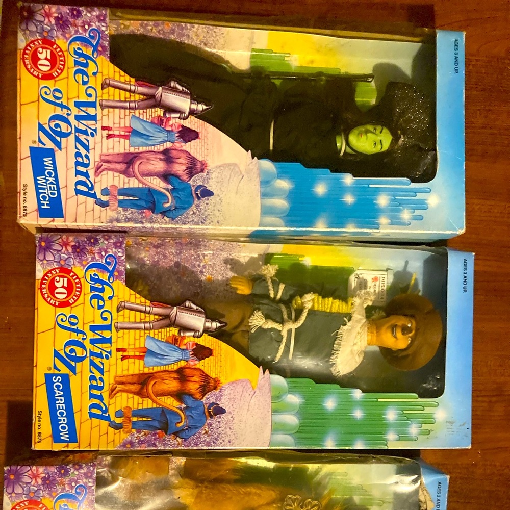 Wizard of oz vintage toys still in box